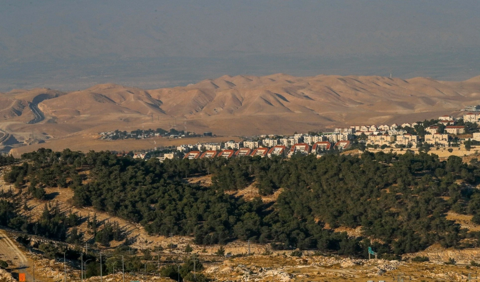 El asentamiento de Ma'ale Adumim, al este de Jerusalén ocupada, visto desde el corredor E1.  (Foto: AFP) El asentamiento de Ma'ale Adumim, al este de Jerusalén ocupada, visto desde el corredor E1.  (Foto: AFP)