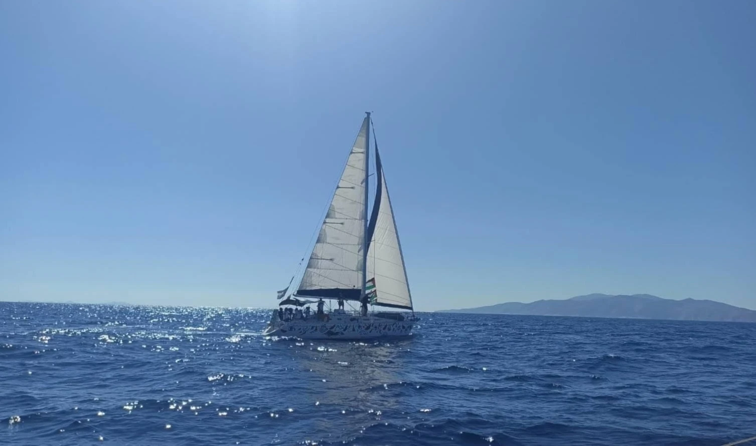 Drones israelíes hostigan a la Flotilla Sumud rumbo a Gaza