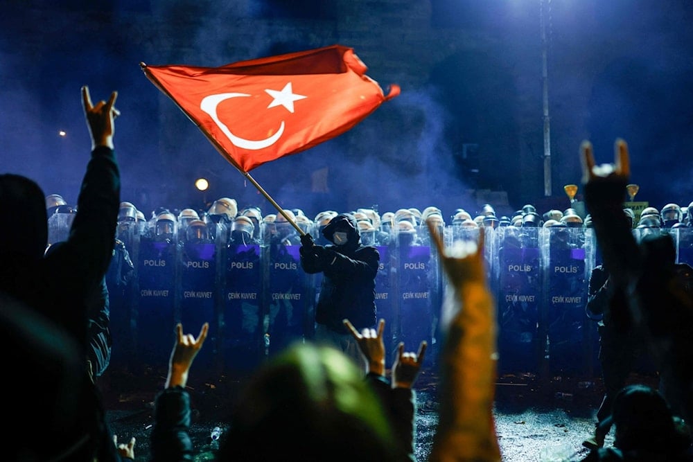  Nuevas detenciones en Estambul alcanzan  a siete funcionarios de municipios de la oposición (Foto: archivo)