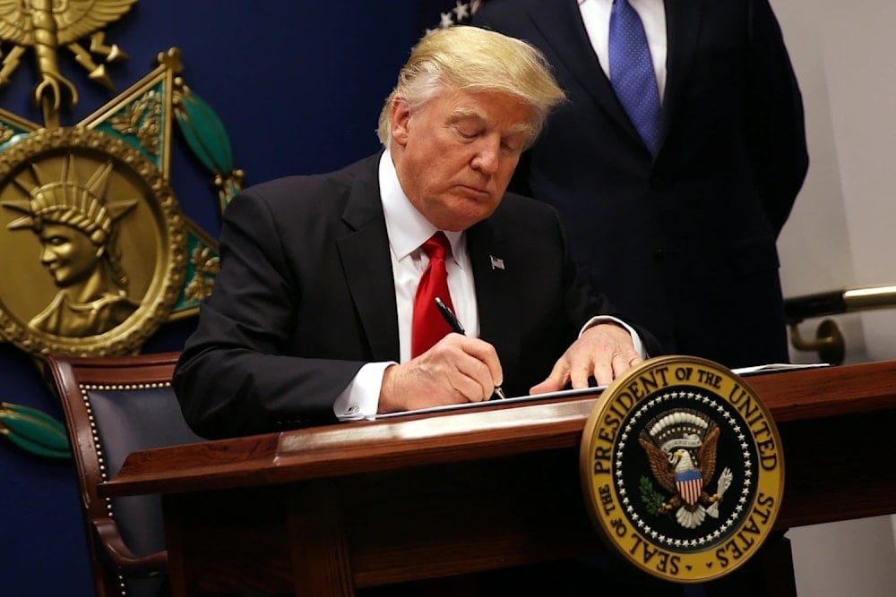 Cerca de 400 iraníes deportados de Estados Unidos como parte de la campaña migratoria de Trump
