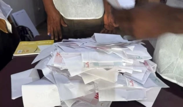 Guinea anuncia elecciones presidenciales tras golpe de Estado de 2021