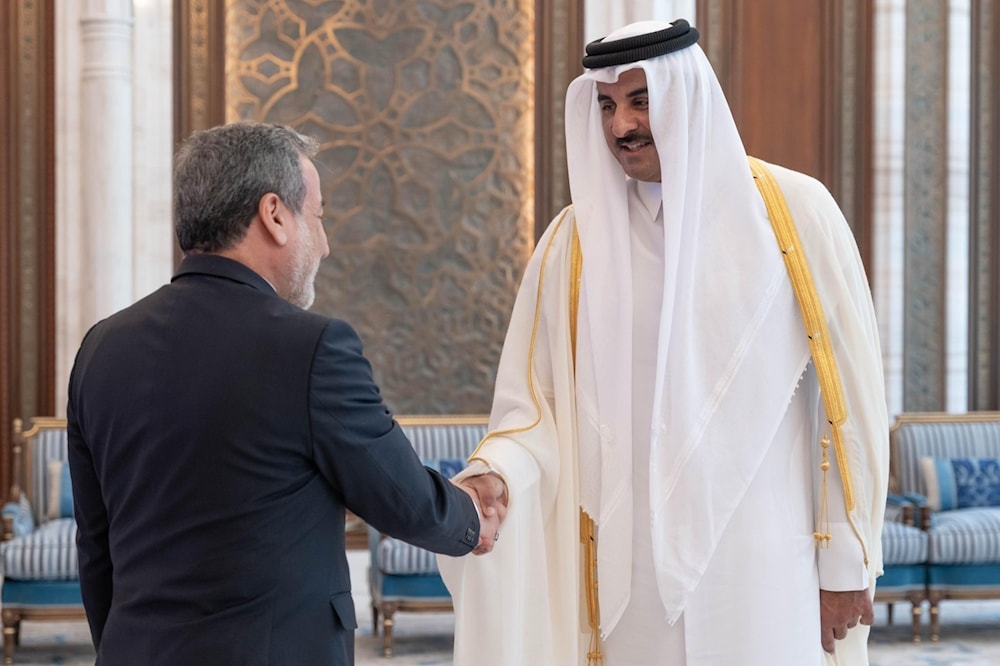 Irán y Qatar refuerzan cooperación y condenan genocidio en Palestina