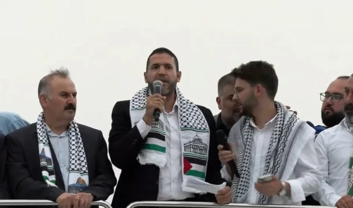 Masiva manifestación en apoyo a la Franja de Gaza (Foto: Al-Mayadeen)