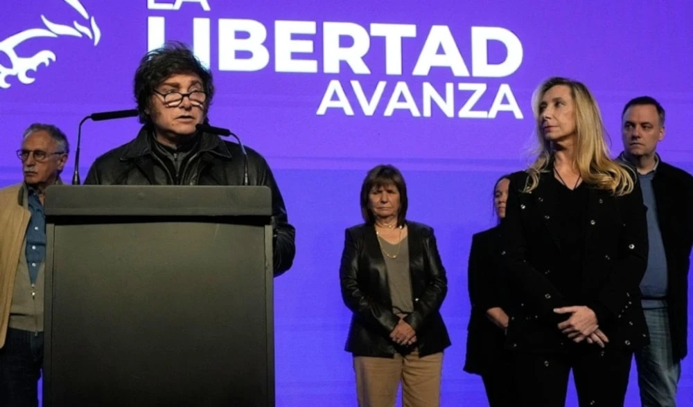 Milei sufrió una aplastante derrota en las elecciones provinciales de Buenos Aires. (Foto: AP)